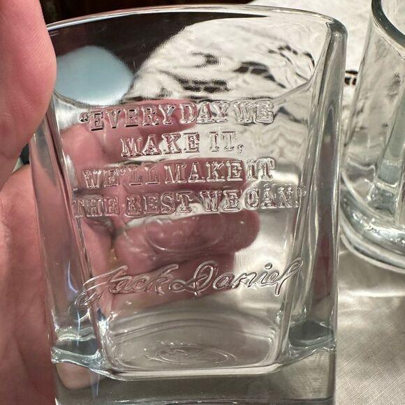 Jack Daniel’s Whiskey Glasses Set of 2 Old No 7 Brand Embossed - Picture 3 of 5